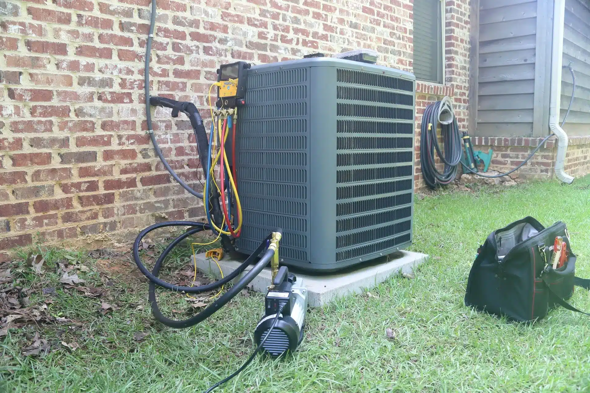 Read more about the article How to Reset the AC Compressor? Quick Guide