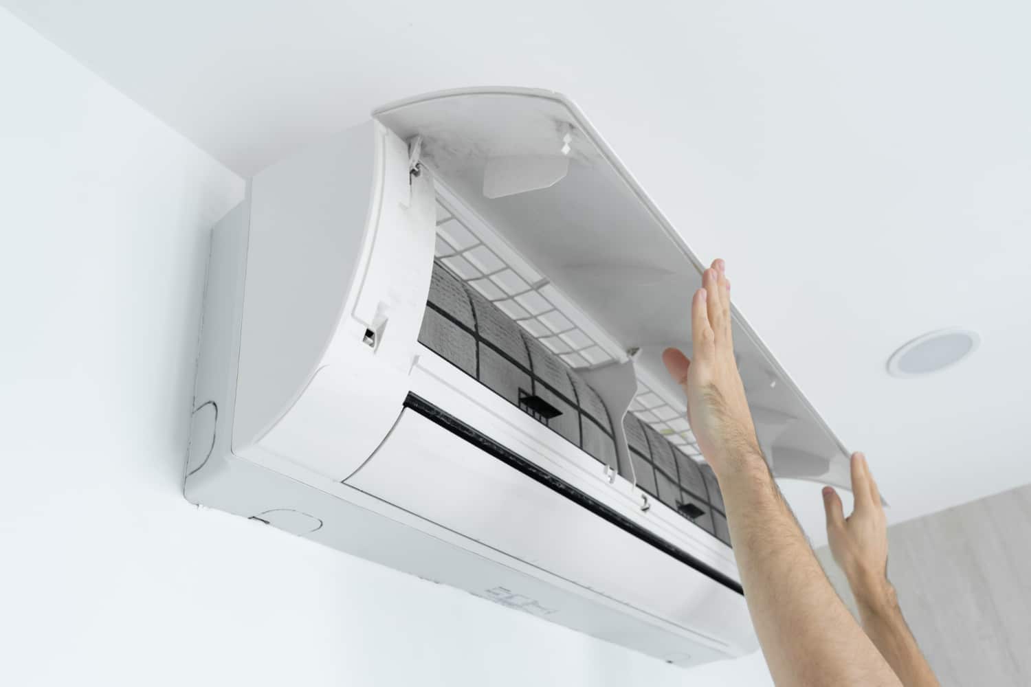 Read more about the article Quick Solutions When Your AC Freezes Up in Mesa
