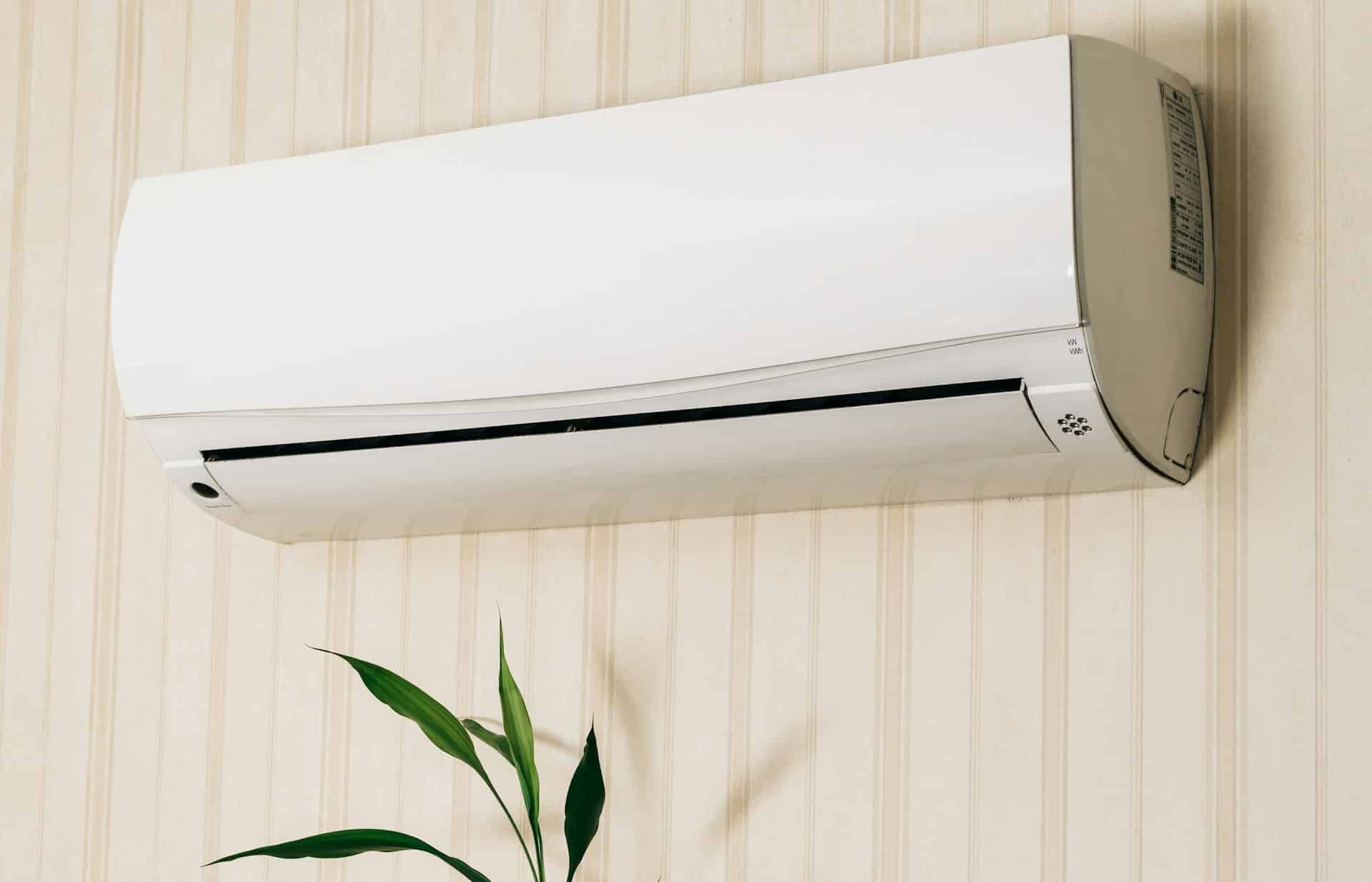 Read more about the article Why Your AC Stops Working During Mesa Heat Waves